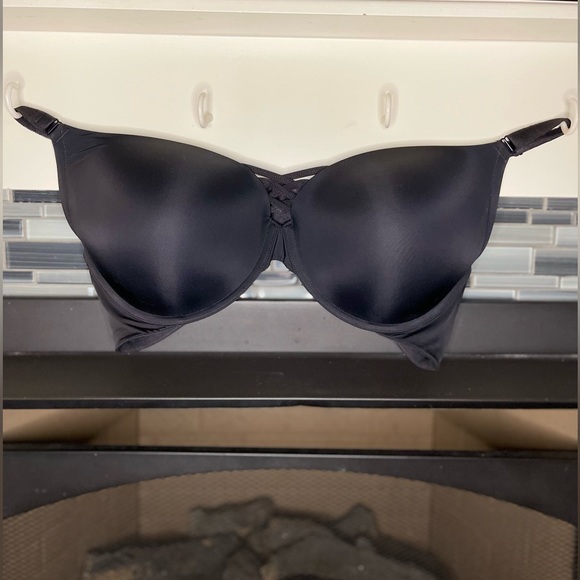 Torrid Smooth Line Black Bra- Size 46D - Picture 5 of 5